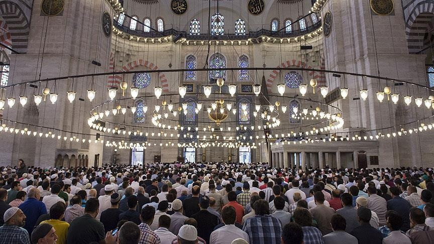 Bayram namazı saat kaçta kılınacak 2020 İstanbul, Ankara, İzmir, Bursa, Adana, Kayseri ve tüm illerin 2020 bayram namazı saatleri