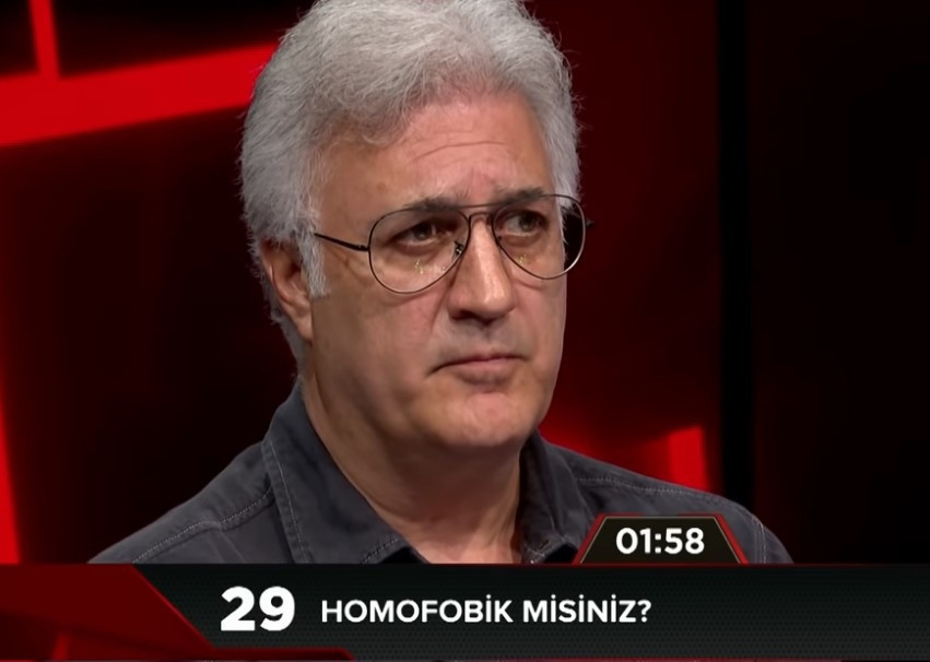 HOMOFOBİK DEĞİLİM