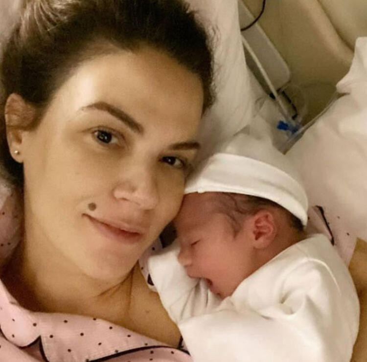 Tülin Şahinin kızının babası Pedro de Noronha sessizliğini bozdu Kızıma şişman değil canım dedim