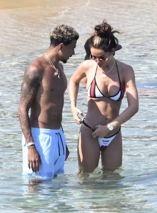 ZAMAN ZAMAN ŞAKALAŞTILAR