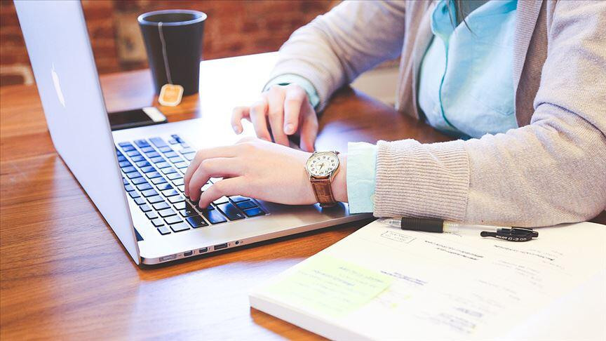 ÜÇ DERS SINAVINA GİREN BİR ÖĞRENCİ YAZ OKULUNDAN DERS ALABİLİR Mİ