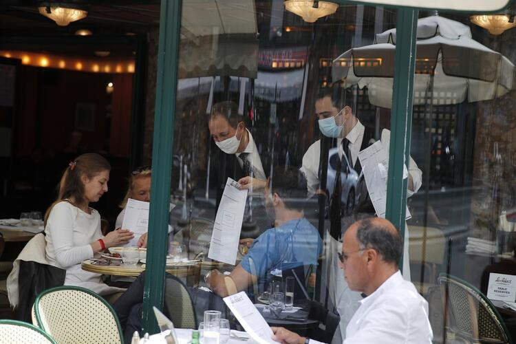 Son dakika haberi: Dünyayı ikiye bölen gelişme... Koronavirüs mutasyona uğradı