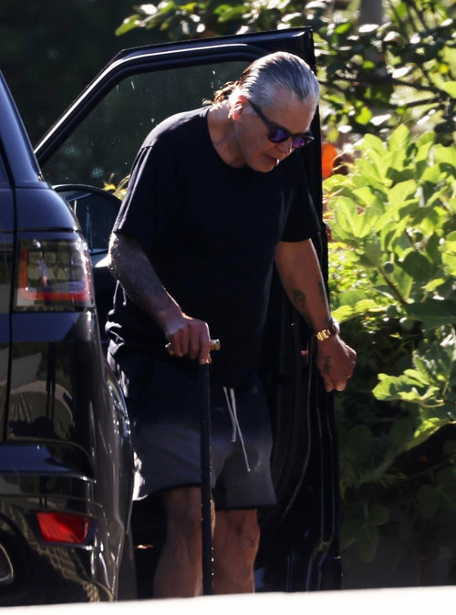 Karanlıklar Prensinin son hali: Ozzy Osbourne sahnede fırtınalar estirirdi Karanlıklar Prensinin son hali: Ozzy Osbourne sahnede fırtınalar estirirdi