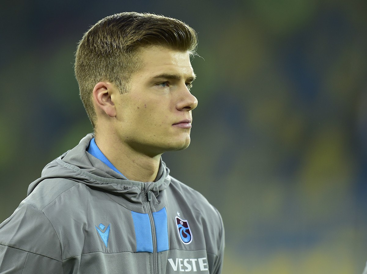 Son Dakika | Trabzonsporda Alexander Sörloth gelişmesi Ahmet Ağaoğlu ve Sörlothun babasından açıklamalar...