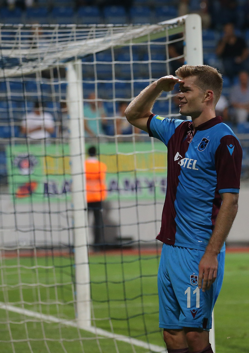 Son Dakika | Trabzonsporda Alexander Sörloth gelişmesi Ahmet Ağaoğlu ve Sörlothun babasından açıklamalar...