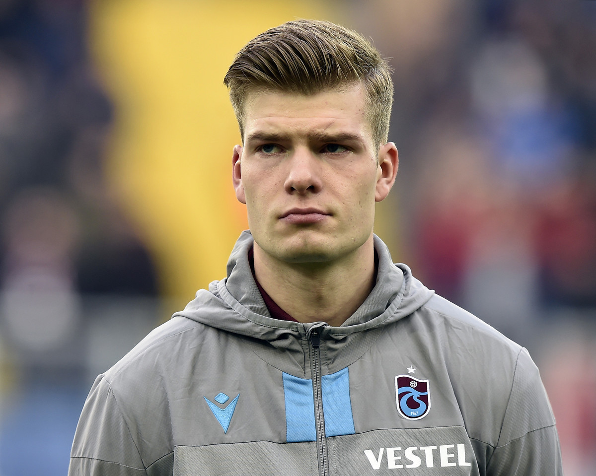 Son Dakika | Trabzonsporda Alexander Sörloth gelişmesi Ahmet Ağaoğlu ve Sörlothun babasından açıklamalar...