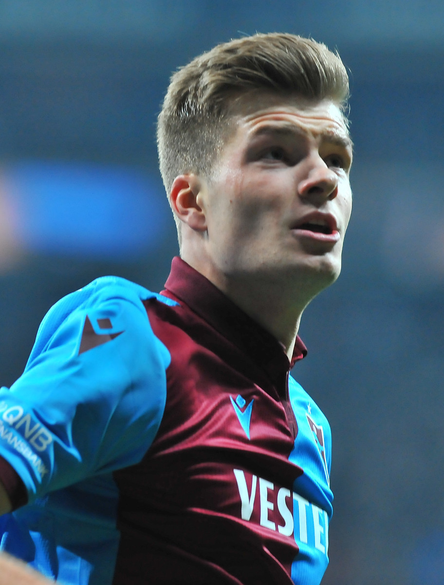 Son Dakika | Trabzonsporda Alexander Sörloth gelişmesi Ahmet Ağaoğlu ve Sörlothun babasından açıklamalar...