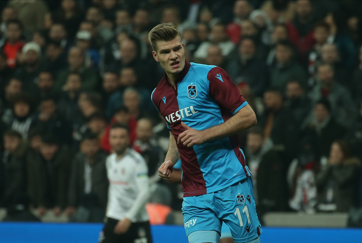 Son Dakika | Trabzonsporda Alexander Sörloth gelişmesi Ahmet Ağaoğlu ve Sörlothun babasından açıklamalar...