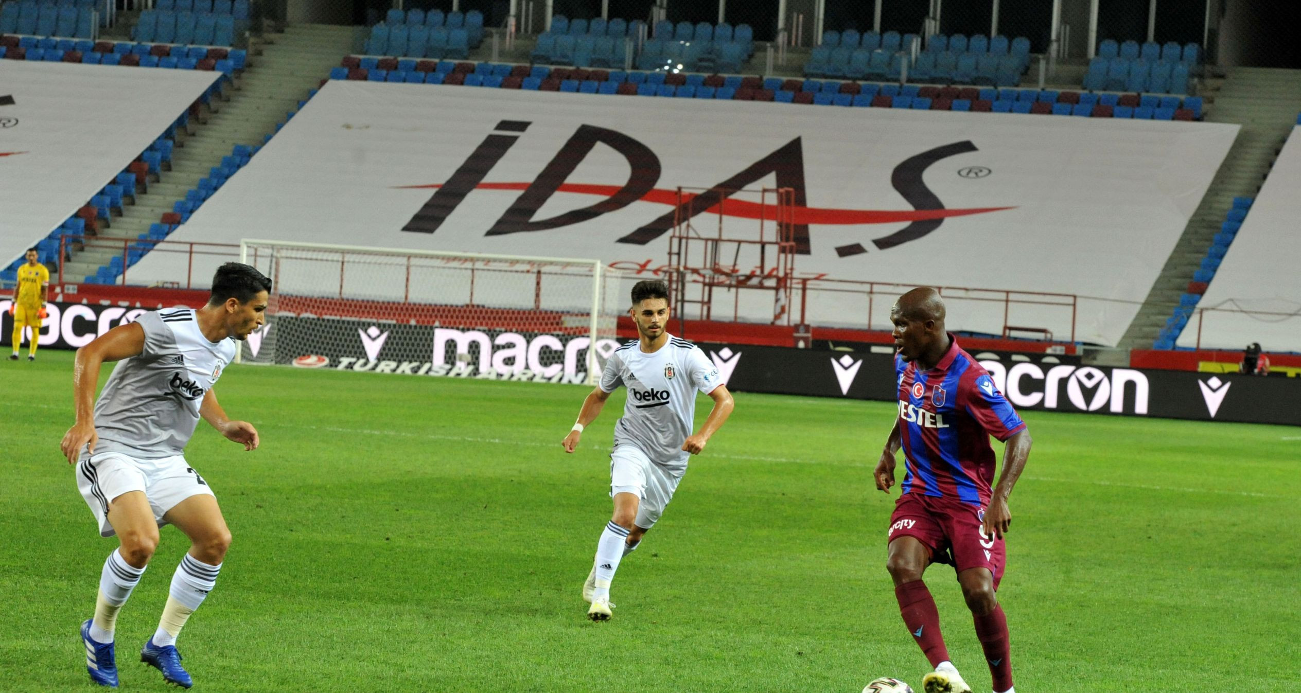 Trabzonspor-Beşiktaş maçından en özel kareler