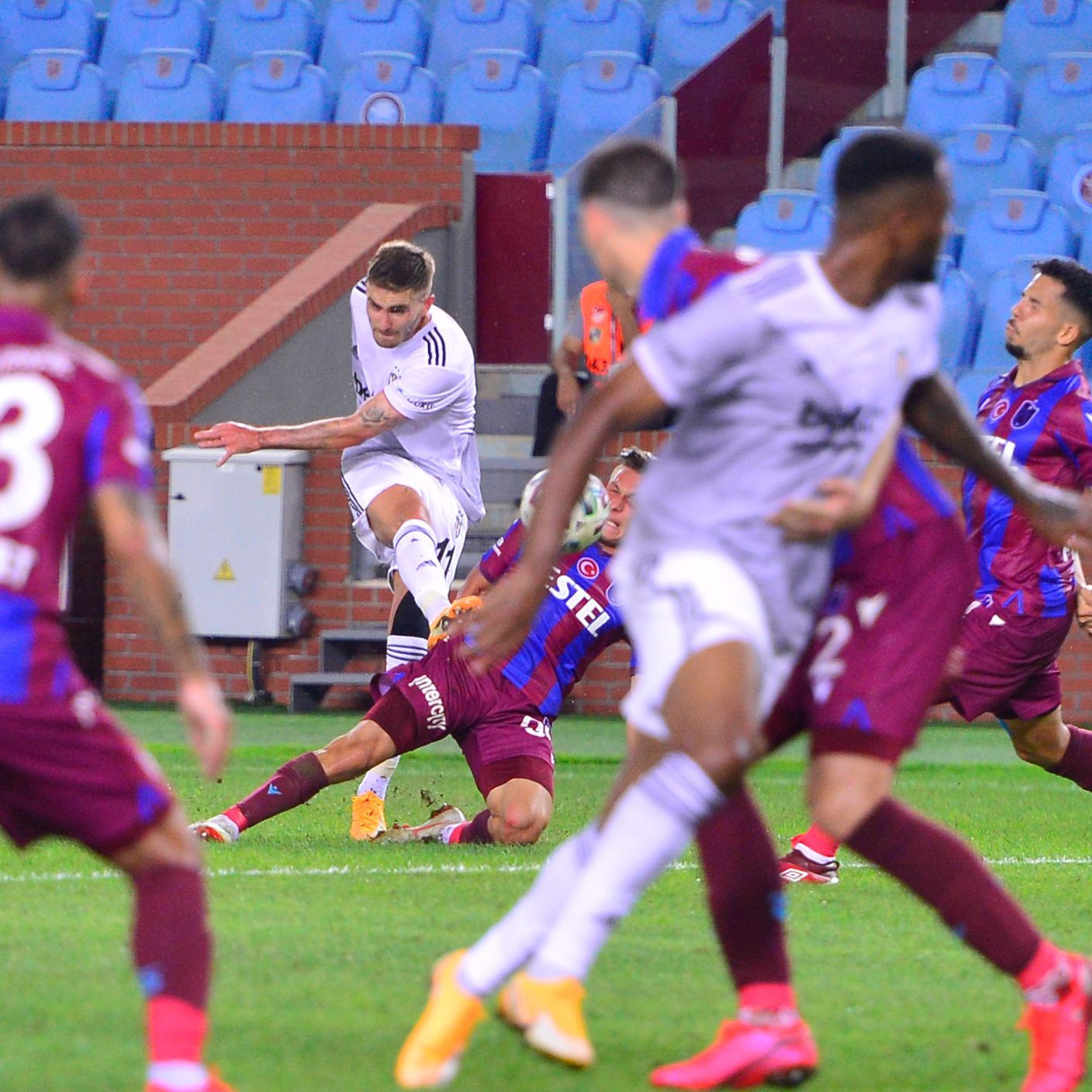 Trabzonspor-Beşiktaş maçından en özel kareler