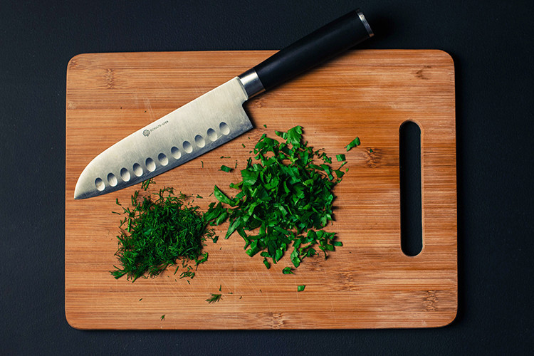 Görünümü güzel, tehlikesi büyük… Ahşap mutfak ürünlerindeki tehlikeye dikkat