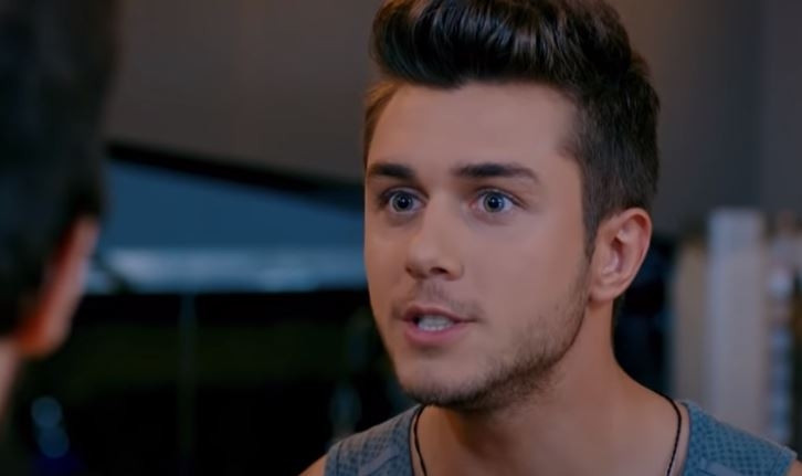 Onur Seyit Yaran kimdir, hangi dizilerde oynadı Kalk Gidelim dizisi oyuncusu Onur Seyit Yarana silahlı saldırı Onur Seyit Yaran kimdir, hangi dizilerde oynadı Kalk Gidelim dizisi oyuncusu Onur Seyit Yarana silahlı saldırı
