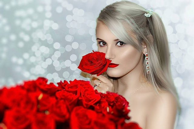 Modern Ve Şık Kahkül Modelleri - Kısa Saç, Yan Ve Alnı Dar Olanlar İçin Kahkül Modelleri (2022)