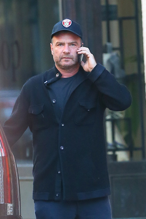 OYUNCU, YÖNETMEN VE SENARİST