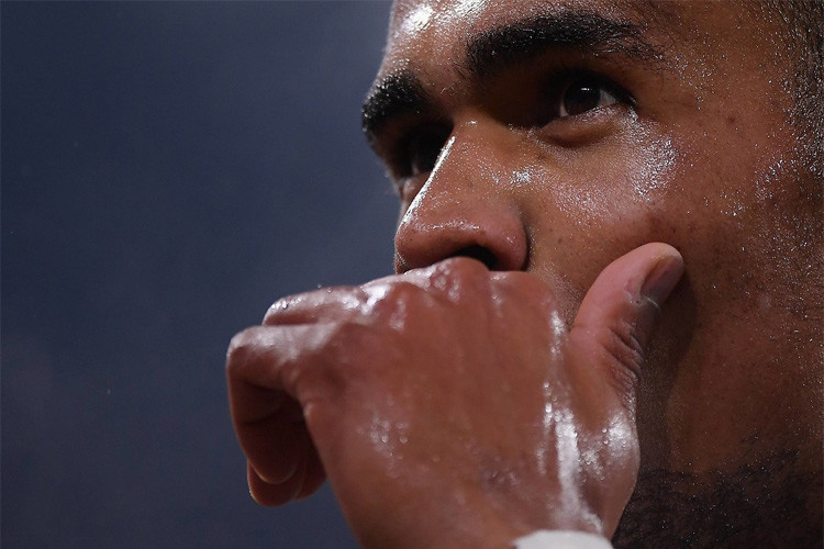 DOUGLAS COSTA BOMBASI