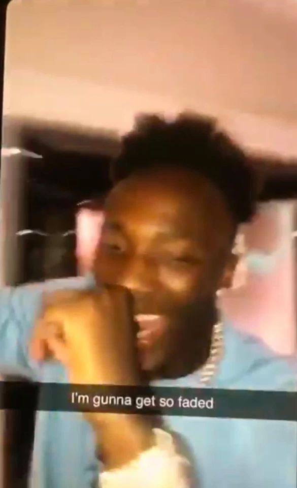 Yine İngiliz futbolcular, yine parti, yine skandal Koronavirüse rağmen...