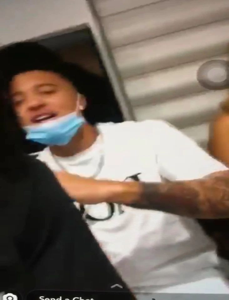 Yine İngiliz futbolcular, yine parti, yine skandal Koronavirüse rağmen...