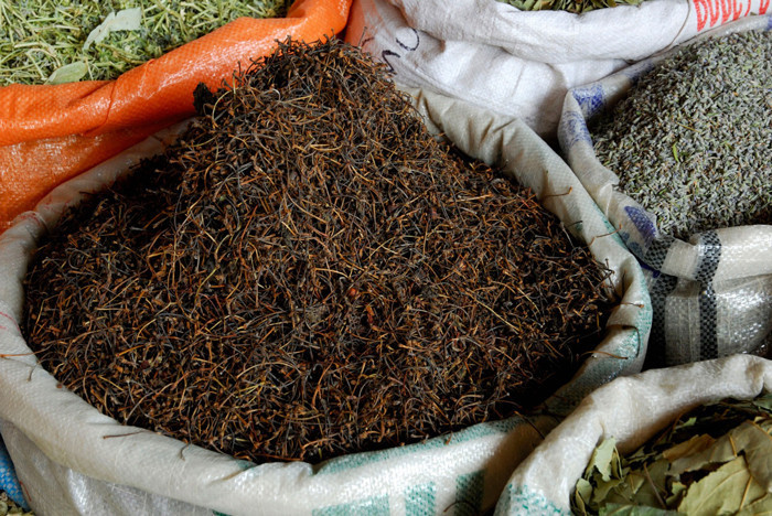 Kurutulmuş kiraz sapı