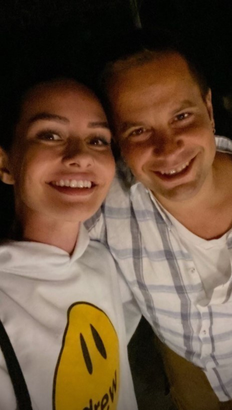 Doktorlar dizisinin Elası Yasemin Özilhan ve Hasanı Yağmur Atacan 10 yıl sonra buluştu