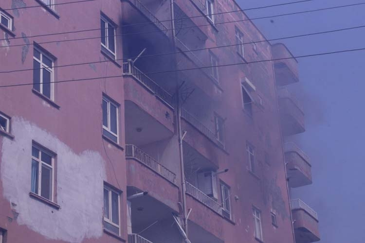Son dakika haberler: Hatay’dan üzücü haber Alevler yeniden evlere sıçradı.. İşte gelen son görüntüler
