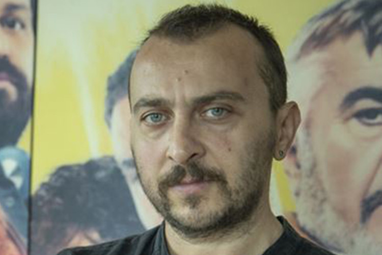 Hayat Kavgam (2007)