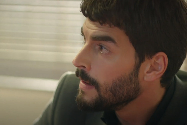 Yeni ve Eski En Çok İzlenen Akın Akınözü Dizileri Listesi ve Önerisi(2020)