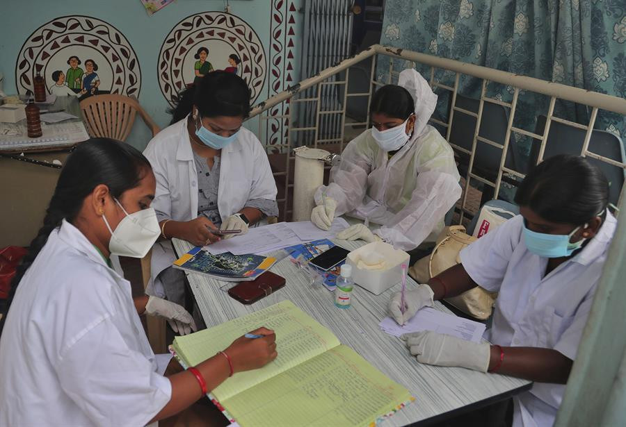 AŞI BAŞARILI OLSA BİLE..