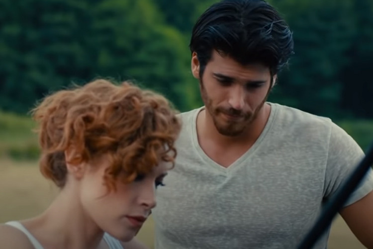 İnadına Aşk (2015- 2016) İnadına Aşk (2015- 2016)