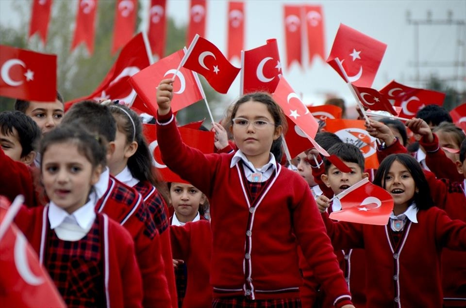 29 Ekim Cumhuriyet Bayramı şiirleri - İşte kısa ve uzun 29 Ekim şiirleri 29 Ekim Cumhuriyet Bayramı şiirleri - İşte kısa ve uzun 29 Ekim şiirleri