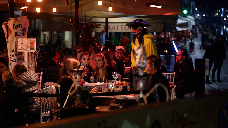 Son dakika haberler: Avrupa alarmda Koronavirüste ikinci dalga korkusu