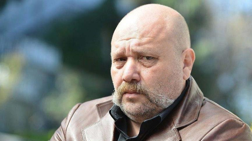 Her erkek memeden kesildiği andan itibaren büyük bir yoksunluk yaşar Her erkek memeden kesildiği andan itibaren büyük bir yoksunluk yaşar