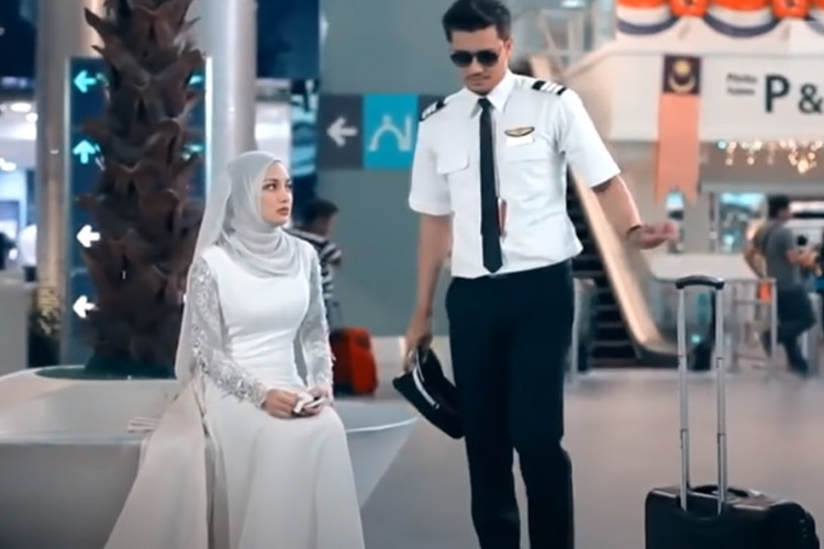 Suri Hati Mr. Pilot