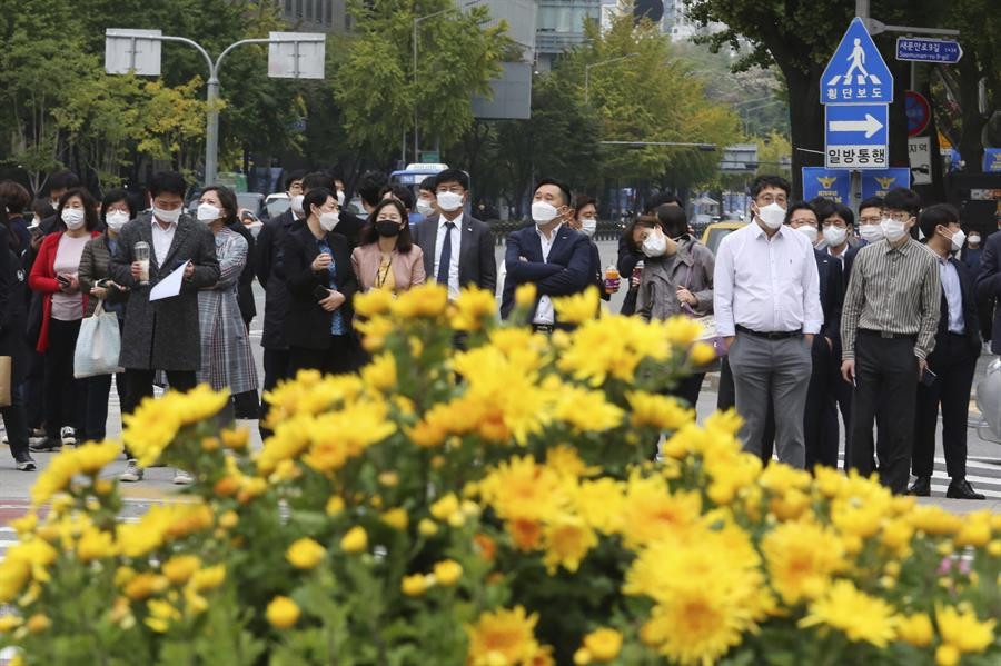 İŞTE UZUN KOVİDİN SEMPTOMLARI