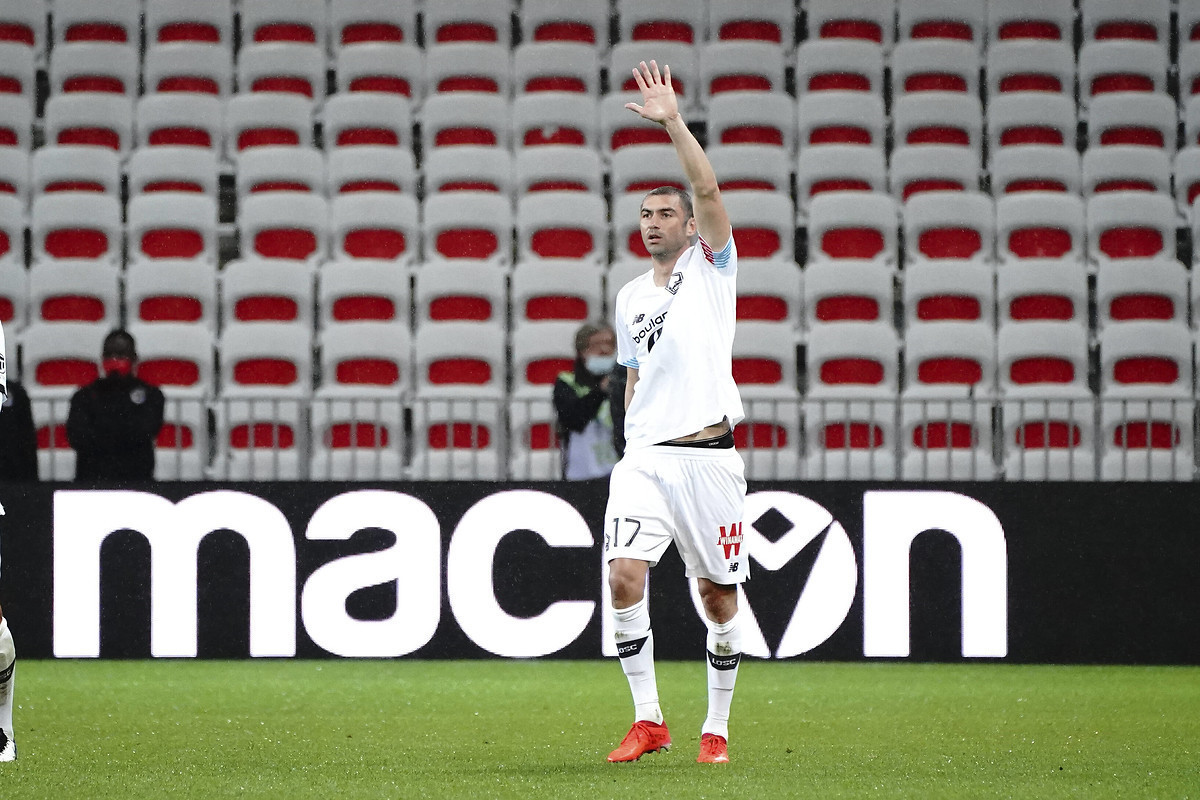 Son Dakika | Burak Yılmazın küfürleri ekrana yansımıştı Lille hocası Christophe Galtierden açıklama geldi... Son Dakika | Burak Yılmazın küfürleri ekrana yansımıştı Lille hocası Christophe Galtierden açıklama geldi...