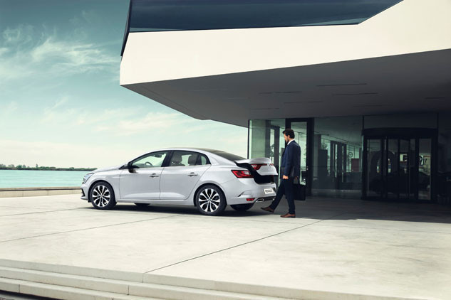 Son dakika haberleri: En çok satılan iki otomobil yenilendi İşte yeni yüzleri...