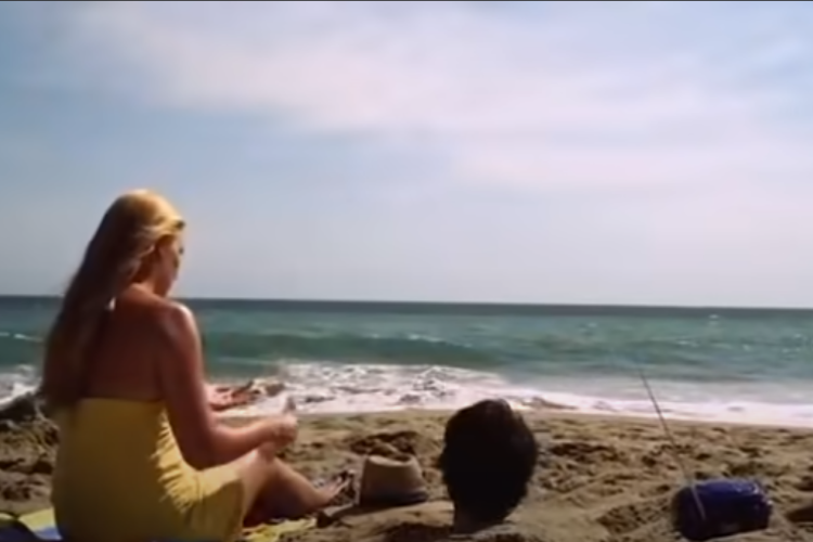 Beach Red (Kanlı Kumsal)