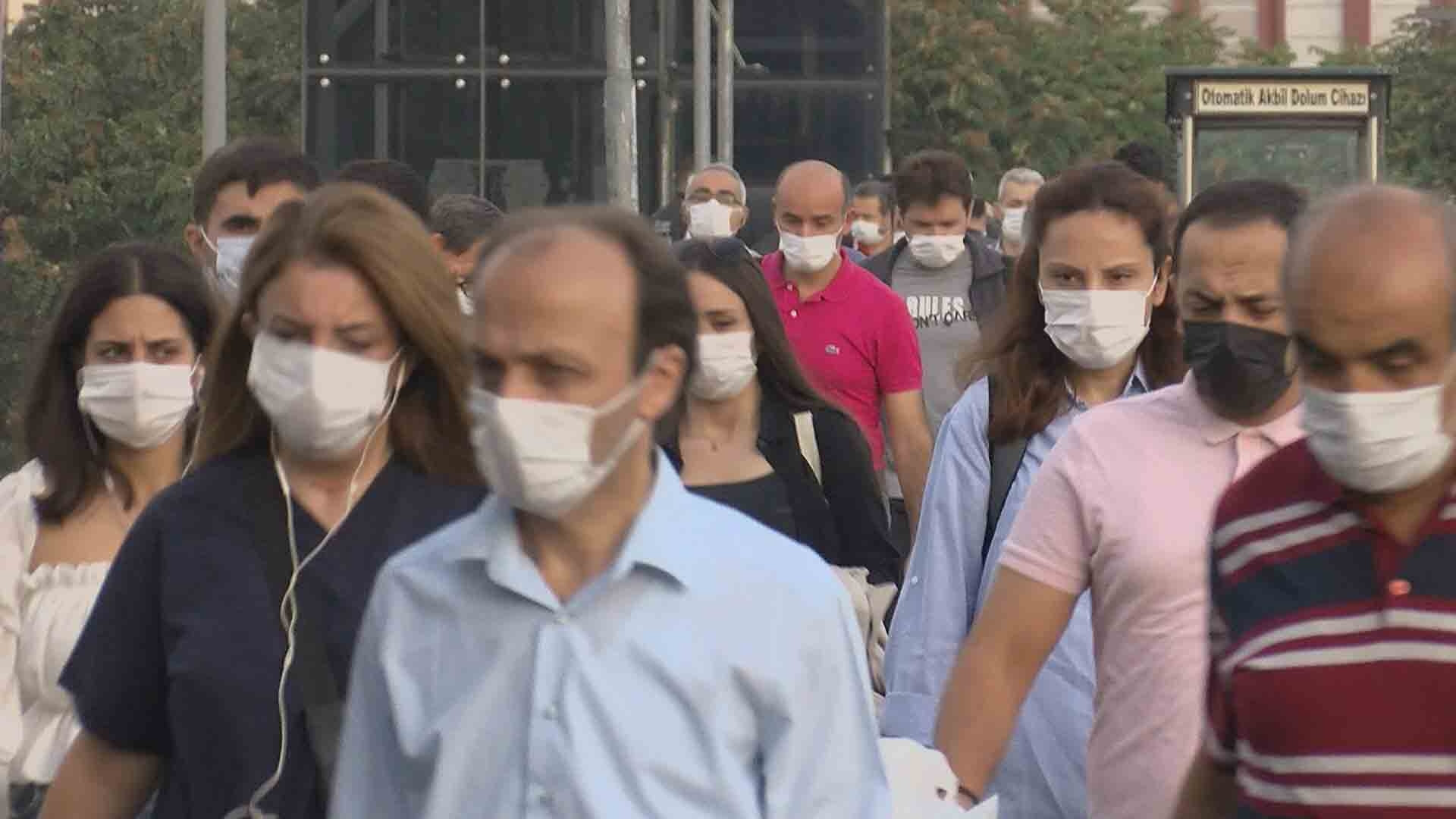 Son dakika haberi... Bilim Kurulu üyesi Prof. Dr. Alpay Azap’tan çarpıcı açıklamalar: Koronavirüs hastalarında aspirin kullanıyoruz