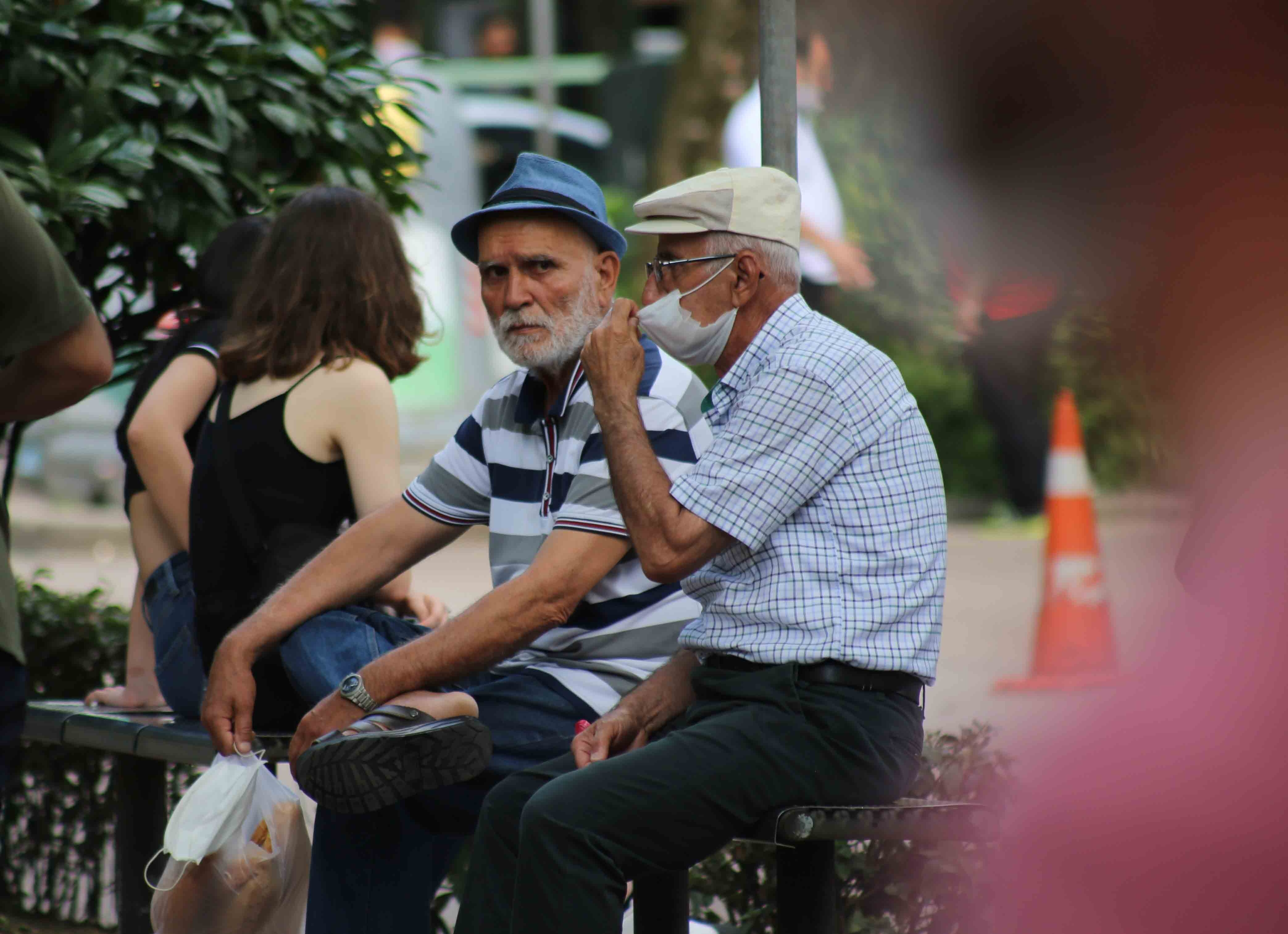 Son dakika haberi... Bilim Kurulu üyesi Prof. Dr. Alpay Azap’tan çarpıcı açıklamalar: Koronavirüs hastalarında aspirin kullanıyoruz