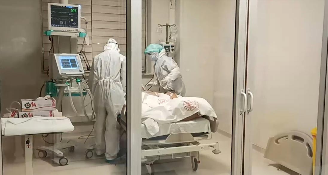 Son dakika haberi... Bilim Kurulu üyesi Prof. Dr. Alpay Azap’tan çarpıcı açıklamalar: Koronavirüs hastalarında aspirin kullanıyoruz