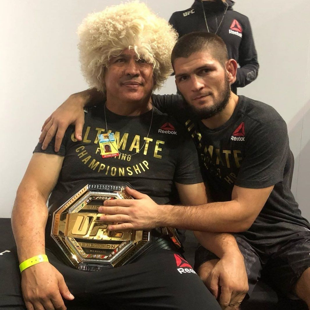 Khabib ve hocası Javier Mendez