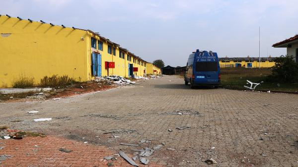 Patlamanın yaşandığı fabrikadan geriye enkaz kaldı