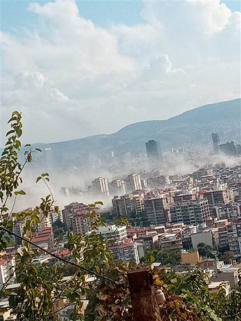 İzmir depreminde Son dakika haberi: Enkazdan kurtulan Buseye Bakandan hastanede ziyaret... Buse Bakanı düğününe davet etti