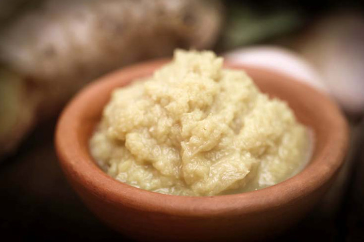 Bal, limon ve zencefilin gücünden faydalanın Bal, limon ve zencefilin gücünden faydalanın