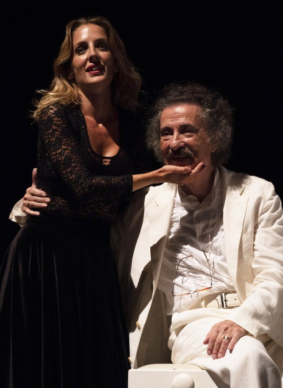 Son dakika haberi... Timur Selçukun eşi Handan Selçuk konuştu: Allaha hep ölüm evimde, yatağımda olsun diye dua ederdi...