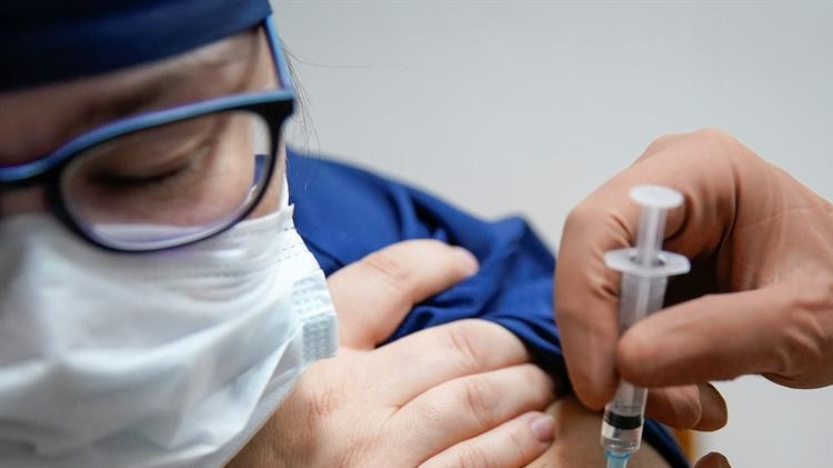 Son dakika: Koronavirüs aşısında heyecanlandıran haber Faz 3 denemesinde yüzde 90 etkili oldu