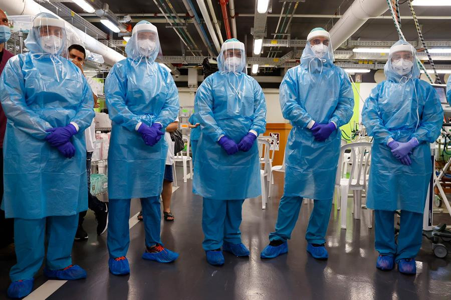 Son dakika: Koronavirüs aşısında heyecanlandıran haber Faz 3 denemesinde yüzde 90 etkili oldu