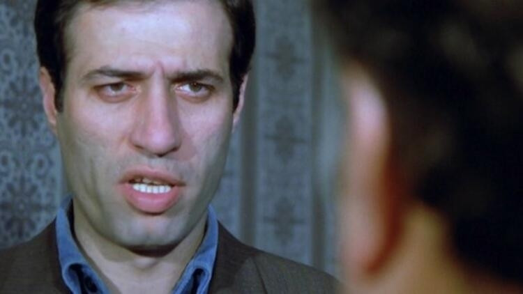 Sinema filmlerine, Eğilmezin Tatlı Dillim filmiyle 1973te başladı