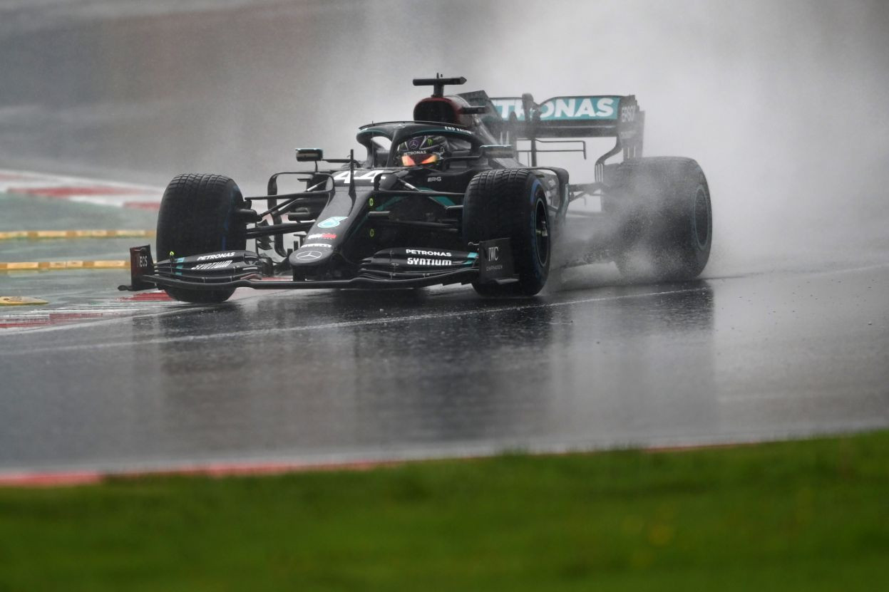 Son dakika haberi | Formula 1 Türkiye GPye damga vuran an İstanbulda büyük sürpriz...