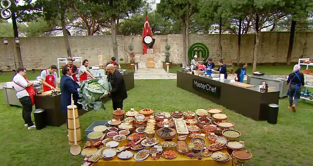 Emir ile Barbaros birbirine girdi MasterChefte gergin anlar...