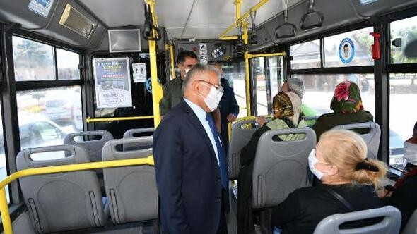 Toplu taşımada yeni dönem: Binerken aman dikkat Toplu taşımada yeni dönem: Binerken aman dikkat